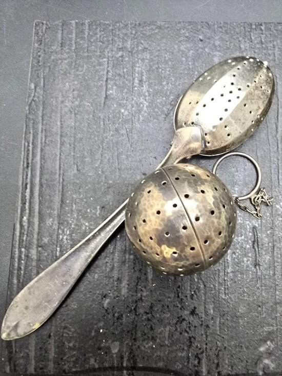 Vintage National Silver Co. Silver-Plated Spoon And Ball Tea Infuser HS251 - Picture 1 of 6
